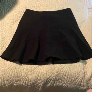 Size 4 skirt from the loft. Gently used, condition is like new.
